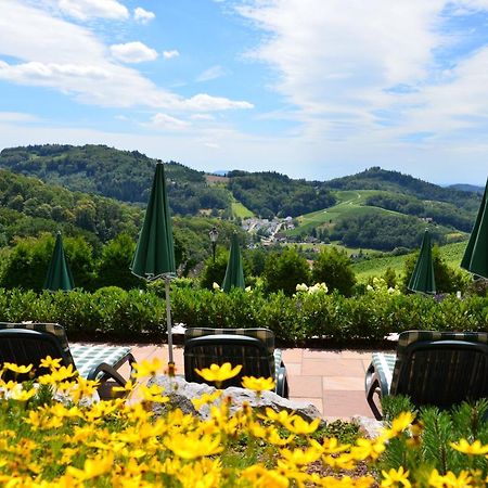Relaxhotel Tannenhof Sasbachwalden Exterior foto